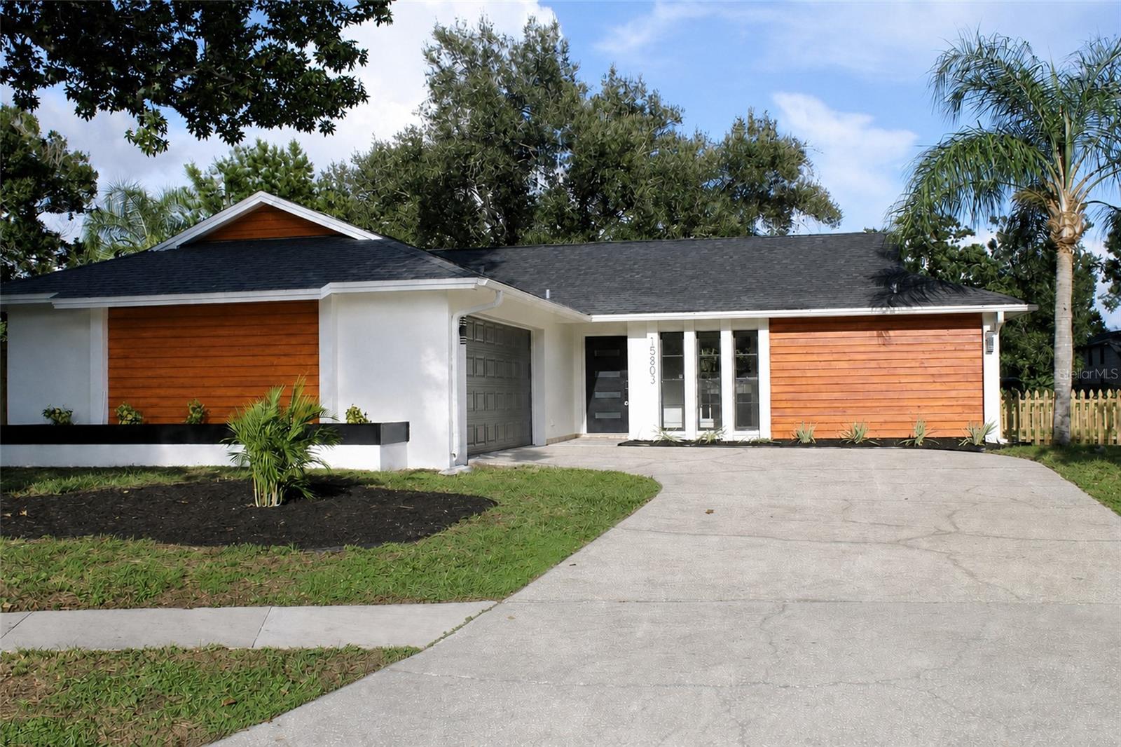 15803 Ironware Pl Property Photo 2