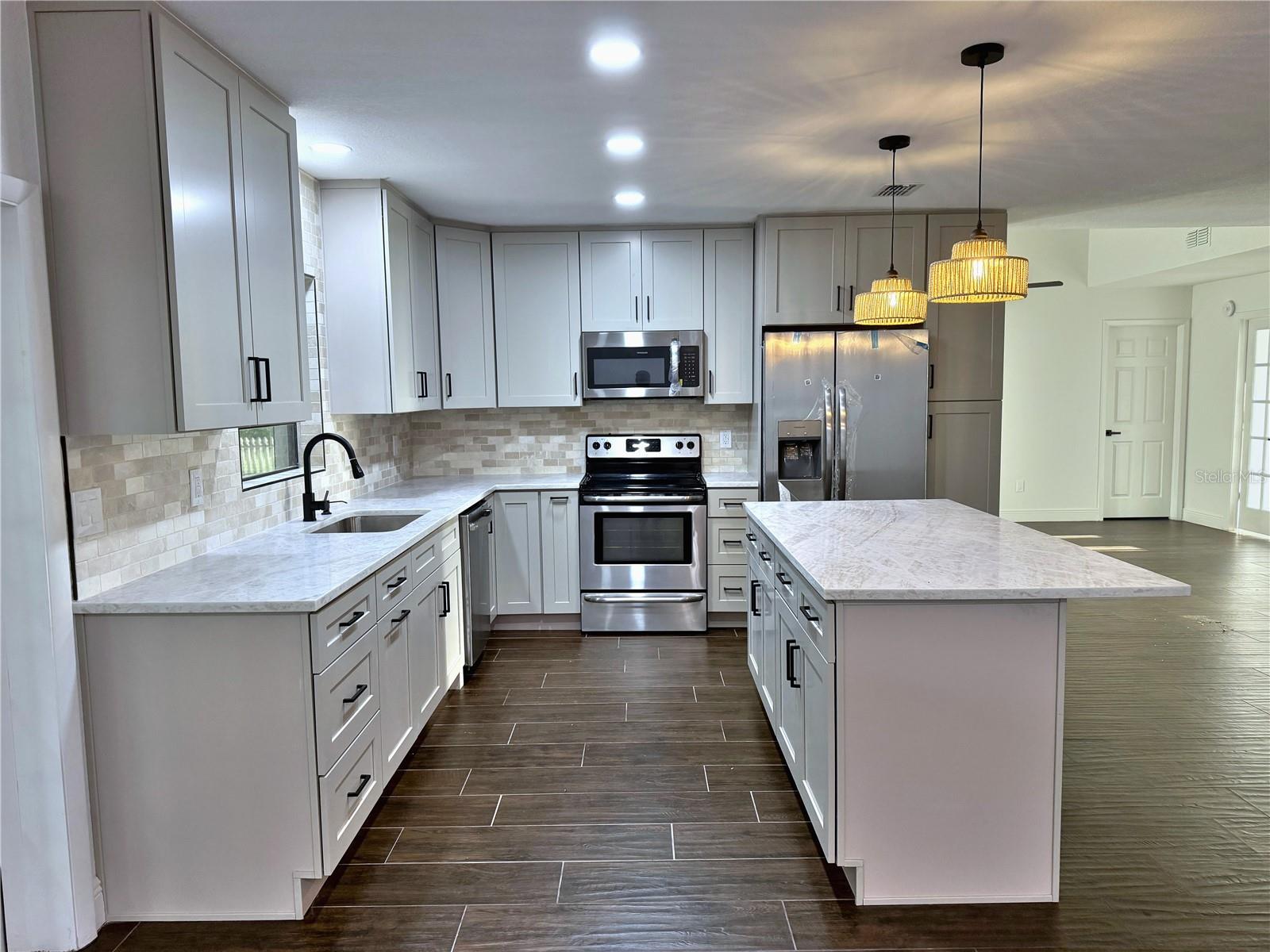 15803 Ironware Pl Property Photo 10