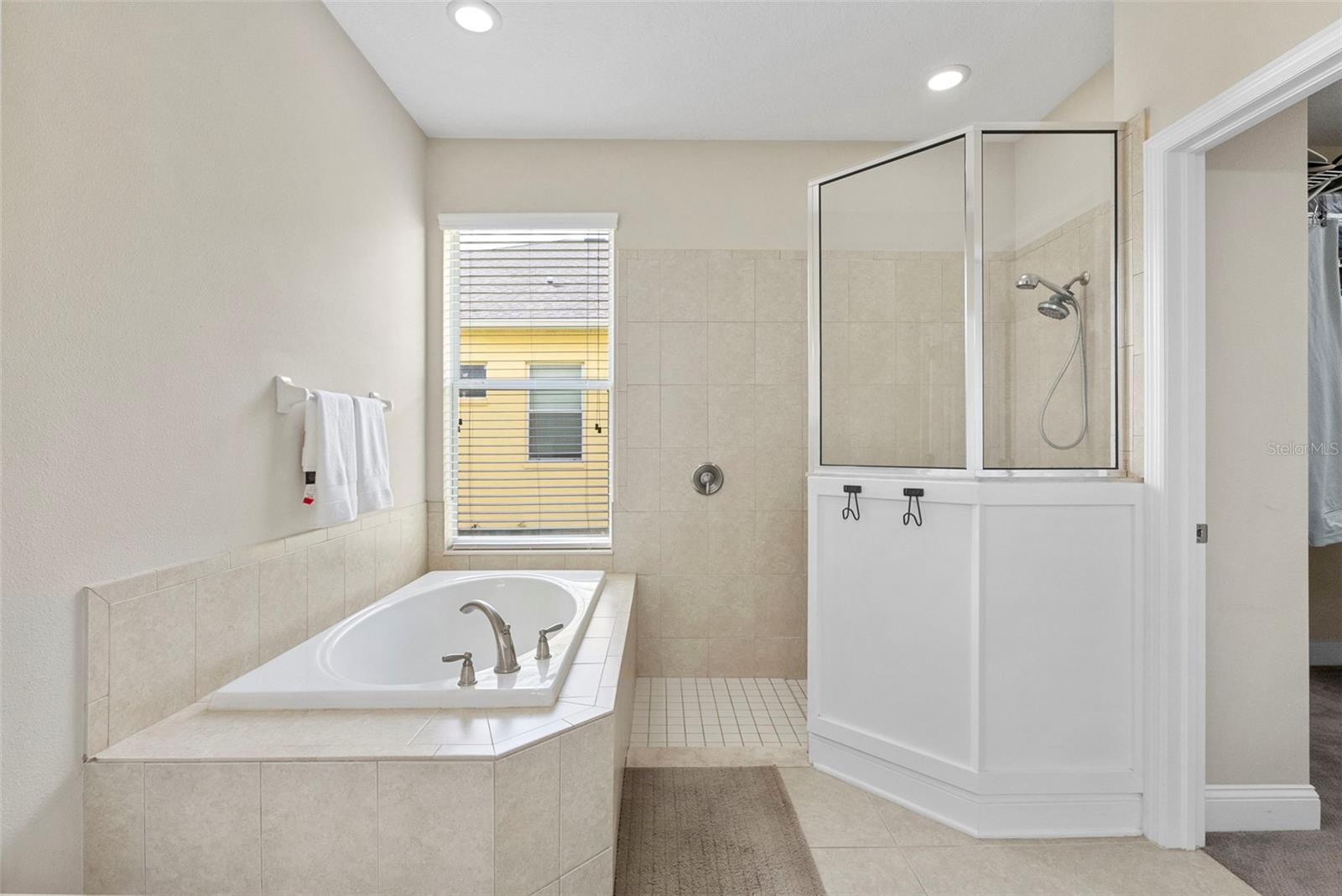 20147 Oakflower Ave Property Photo 27
