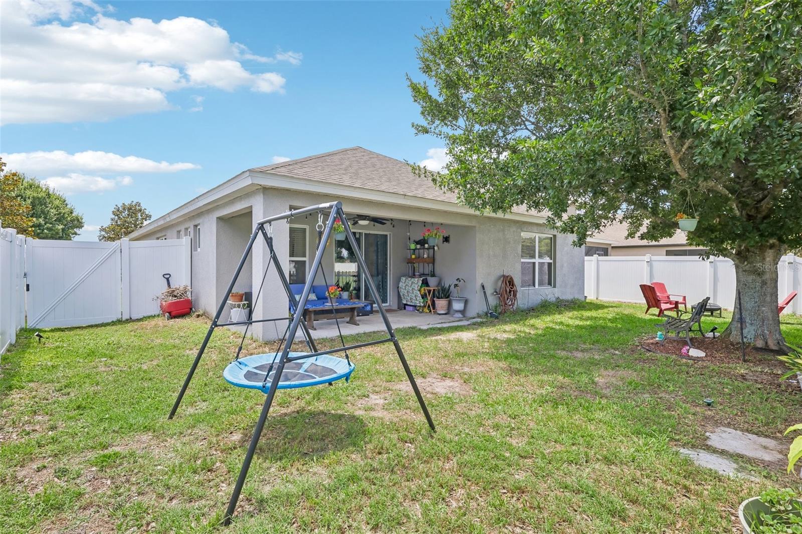 14284 Finsbury Dr Property Photo 37