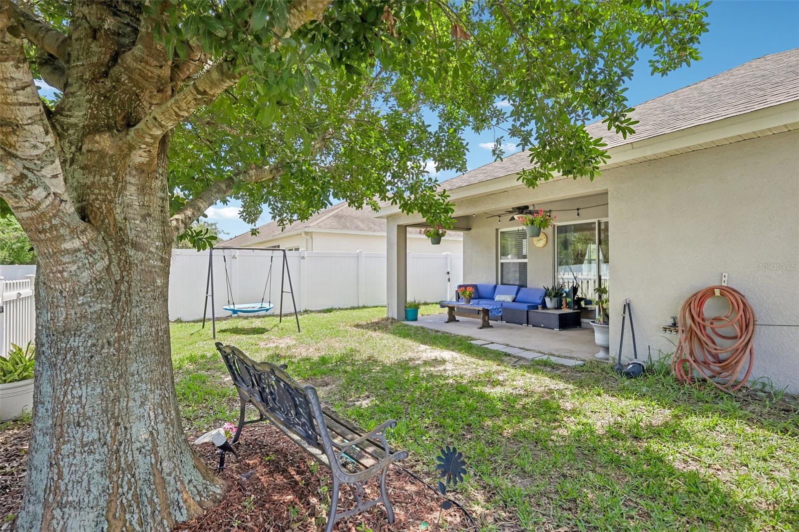 14284 Finsbury Dr Property Photo 40