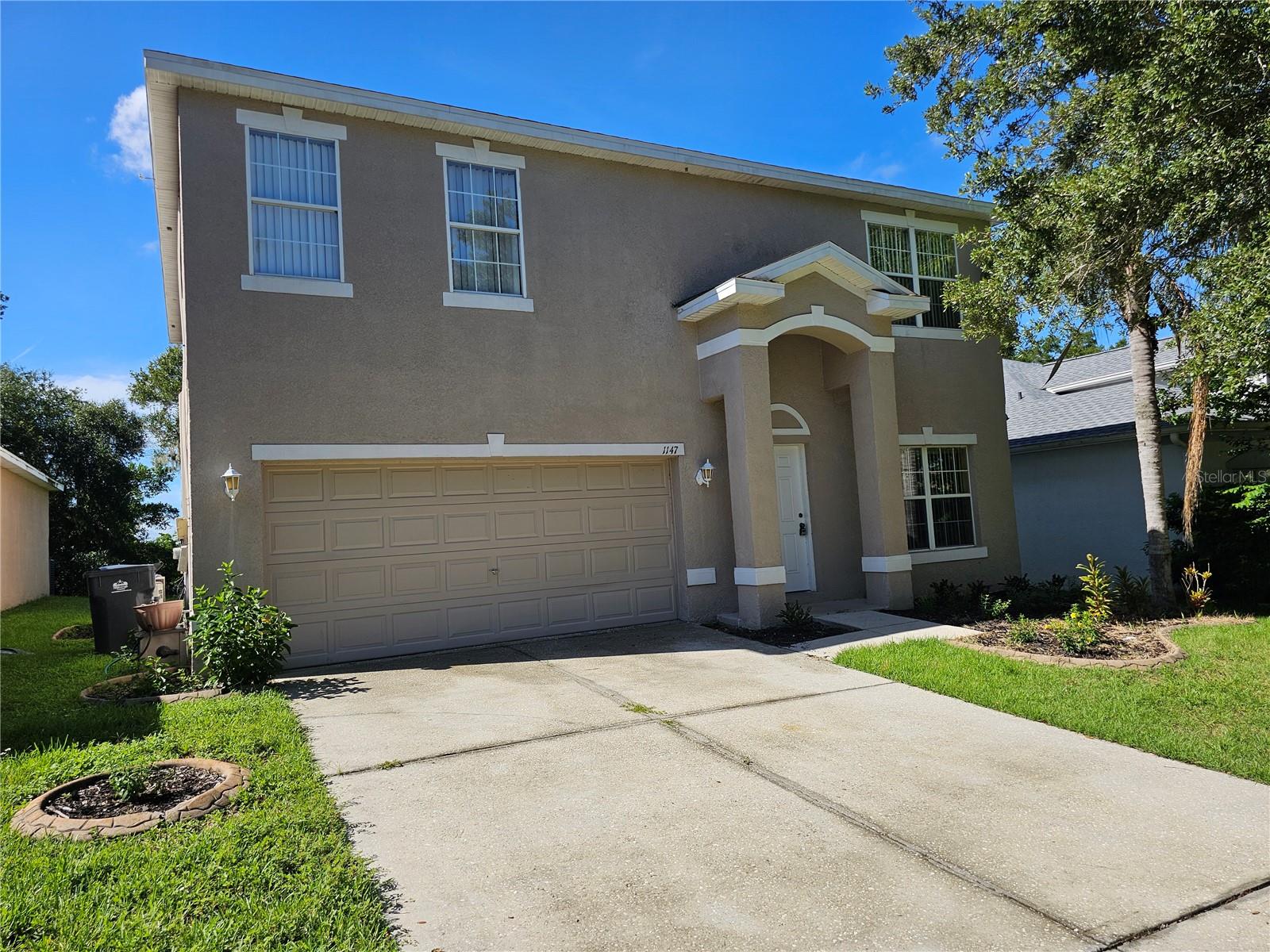 1147 Emerald Hill Way Property Photo 2