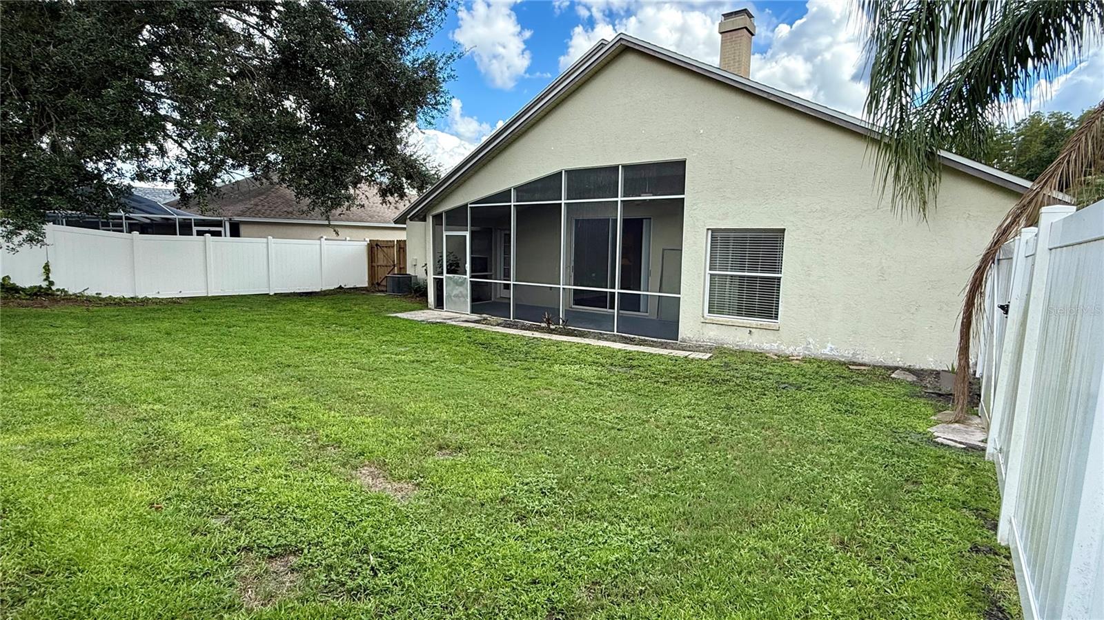 9917 Colonnade Dr Property Photo 40