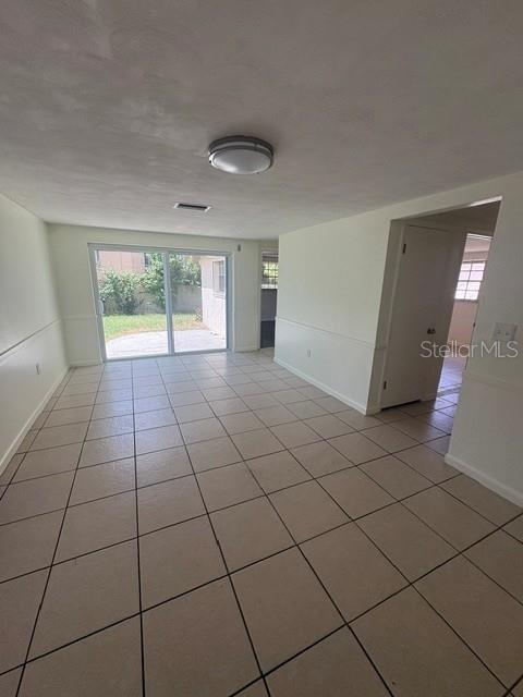 12517 Coffee Hill Row Property Photo 5