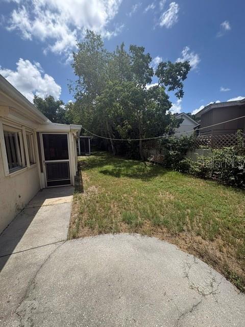 12517 Coffee Hill Row Property Photo 14