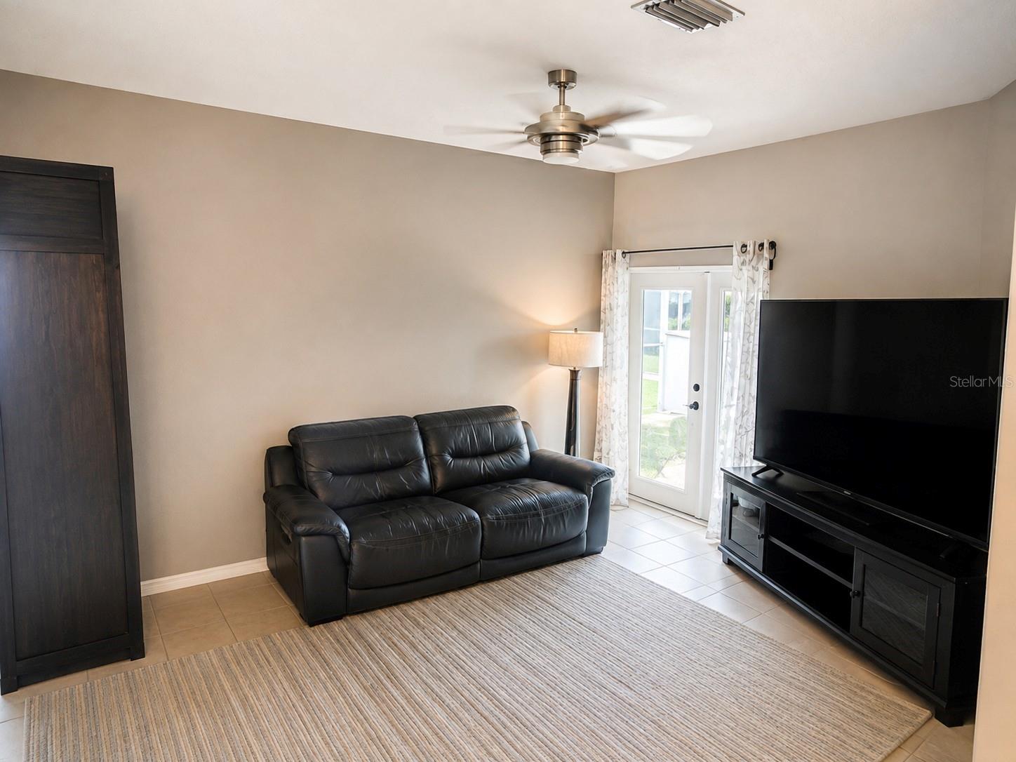 6210 Kiteridge Dr Property Photo 7