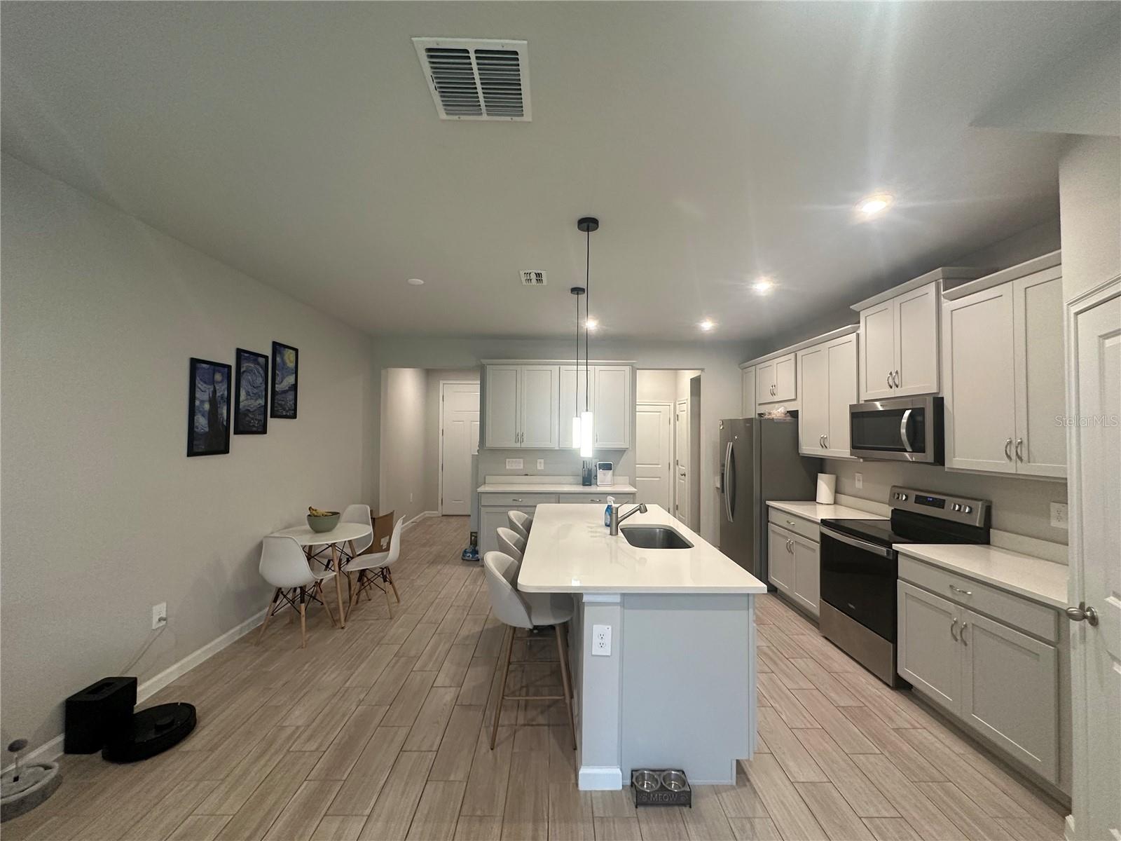 26128 Fantasy Sky Ln Property Photo 5