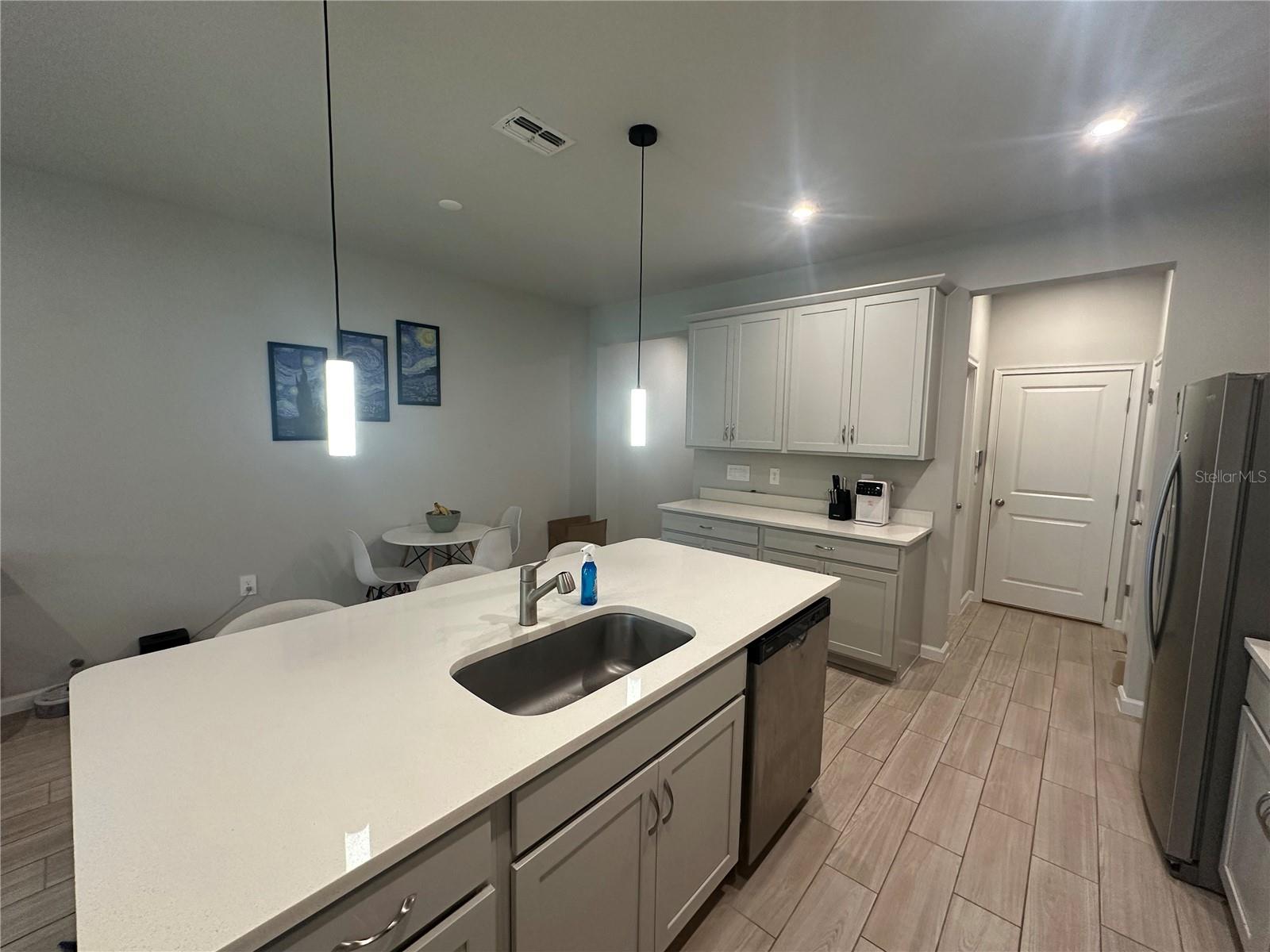26128 Fantasy Sky Ln Property Photo 6