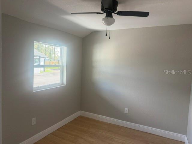 4605 N Hubert Ave #2 Property Photo 6