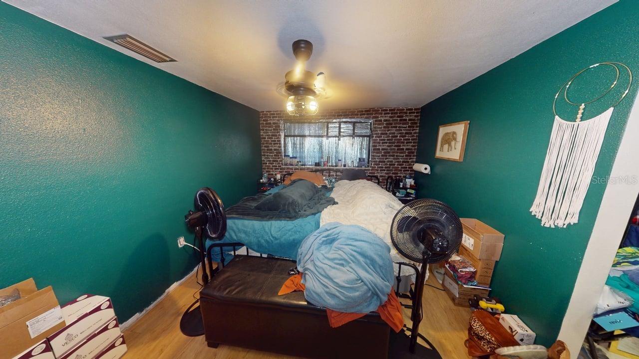 6039 7th Ave Property Photo 10