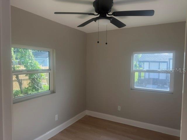 4605 N Hubert Ave #14 Property Photo 4