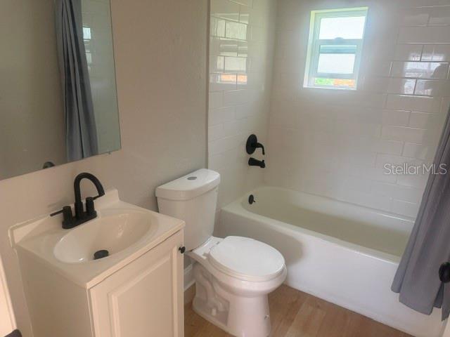 4605 N Hubert Ave #14 Property Photo 9