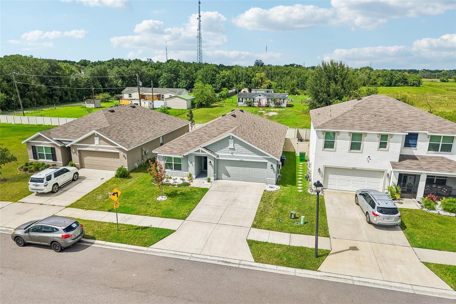36945 Goffaux Loop Property Photo 2