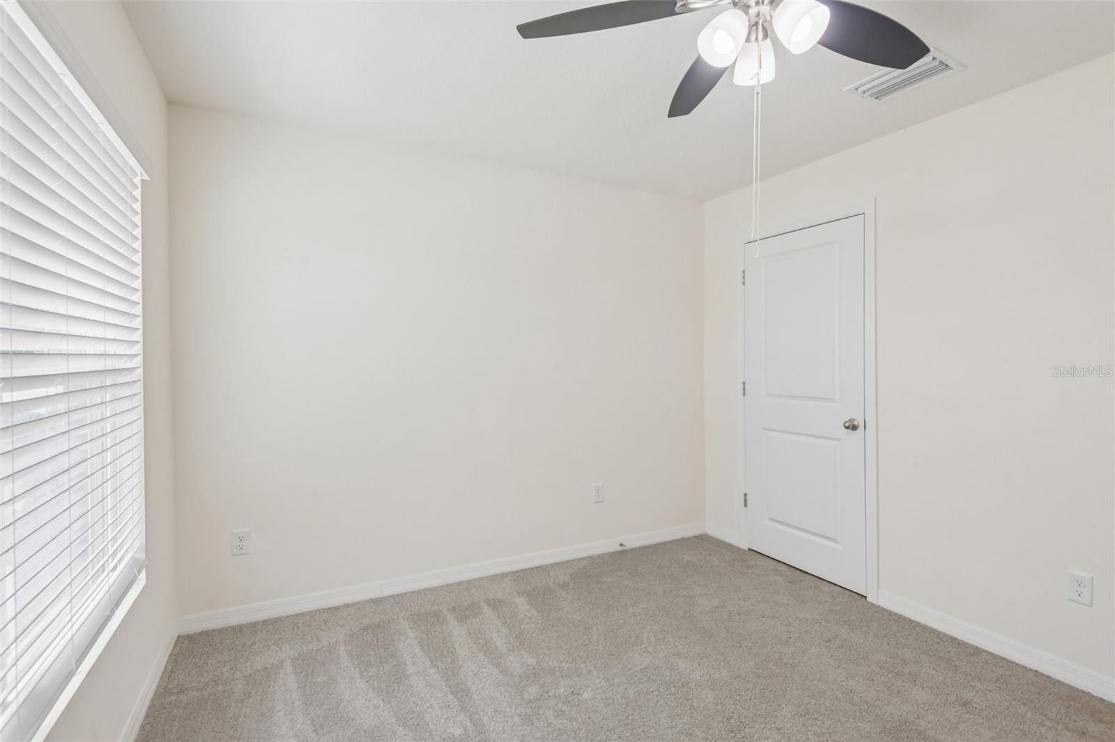 36945 Goffaux Loop Property Photo 16