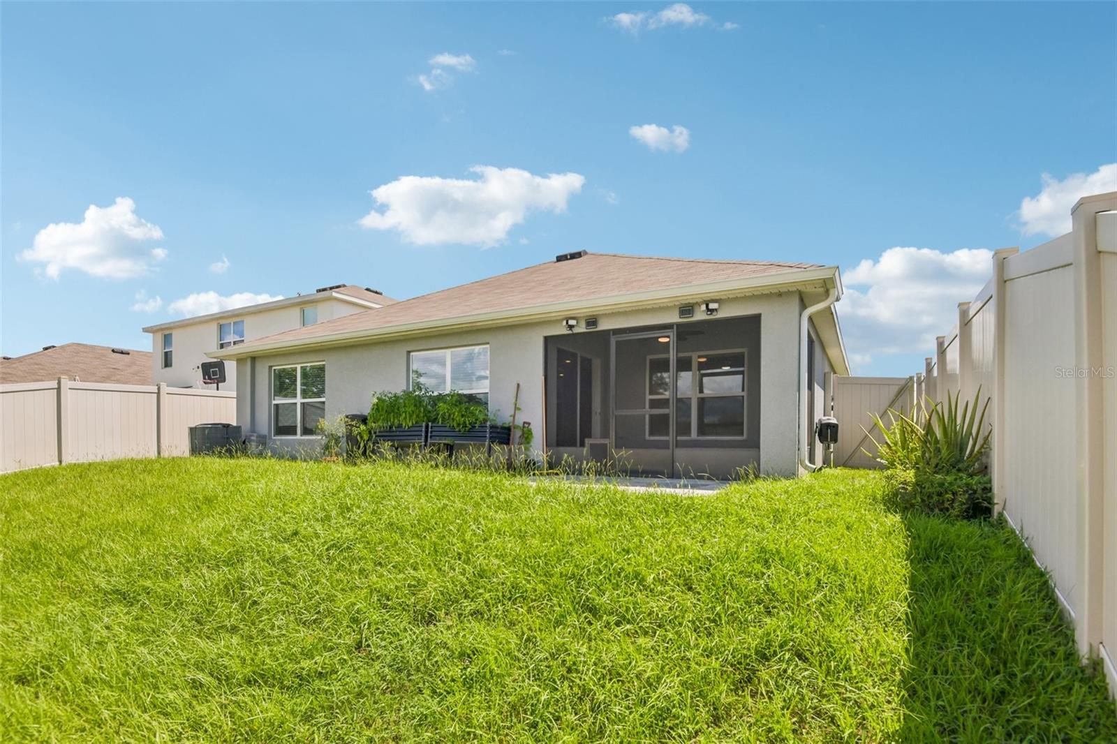 36945 Goffaux Loop Property Photo 27