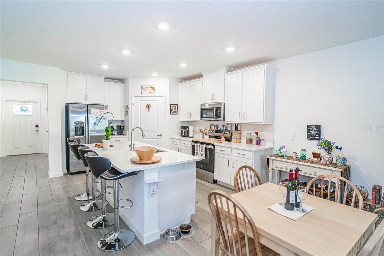10857 Rustic Eve Ct Property Photo 4