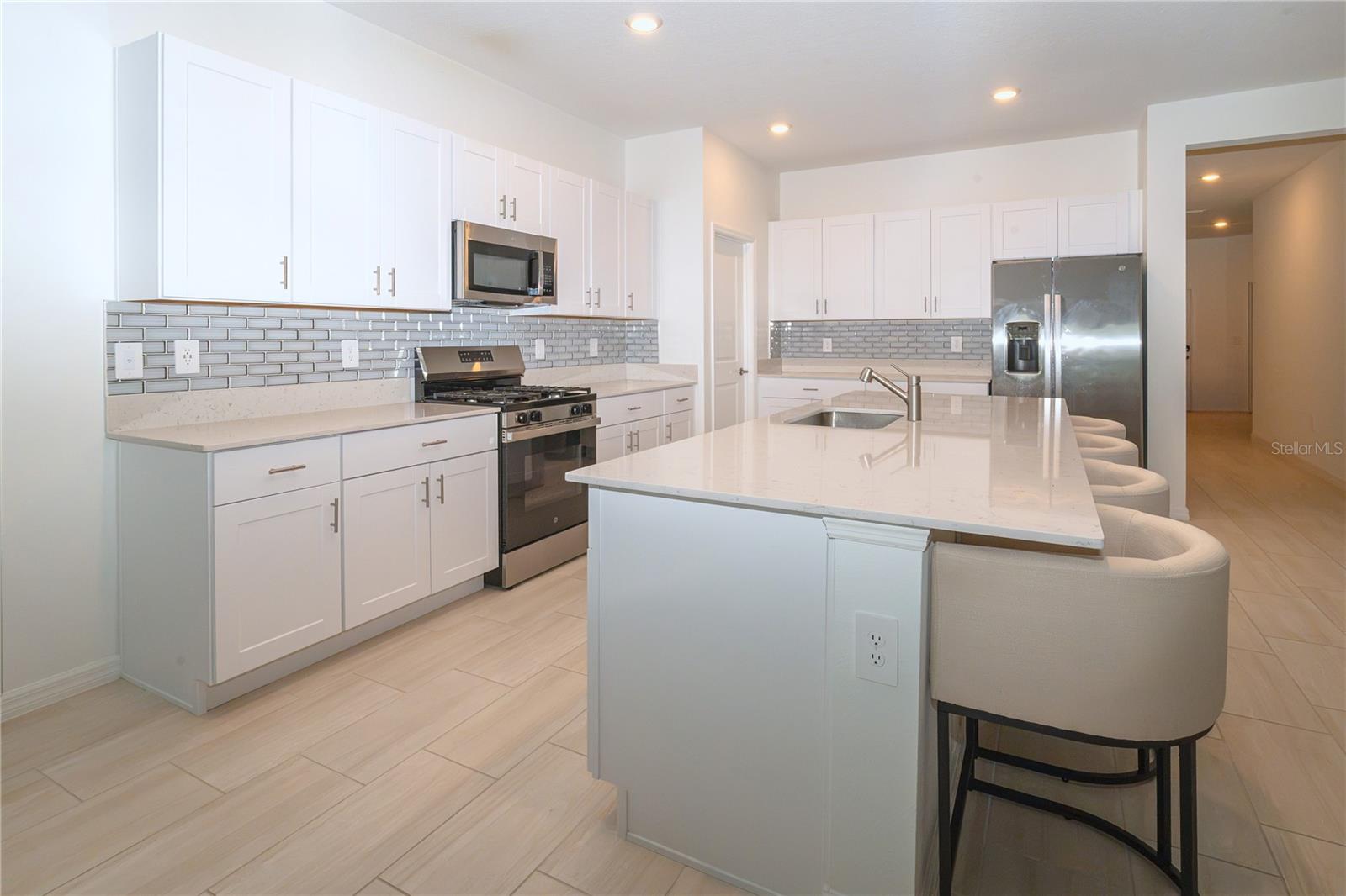 11824 Blue Diamond Trl Property Photo 14