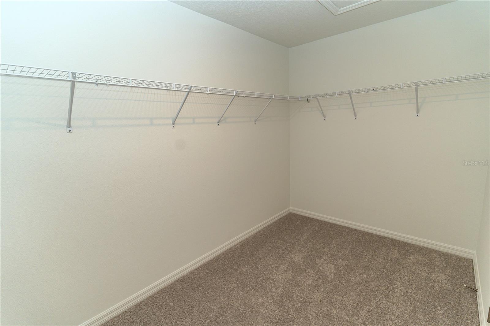 11824 Blue Diamond Trl Property Photo 23