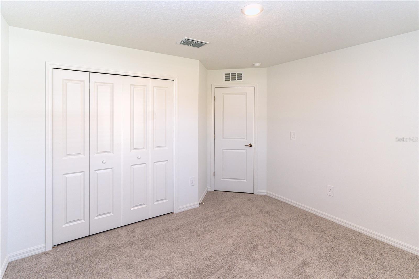 11824 Blue Diamond Trl Property Photo 31