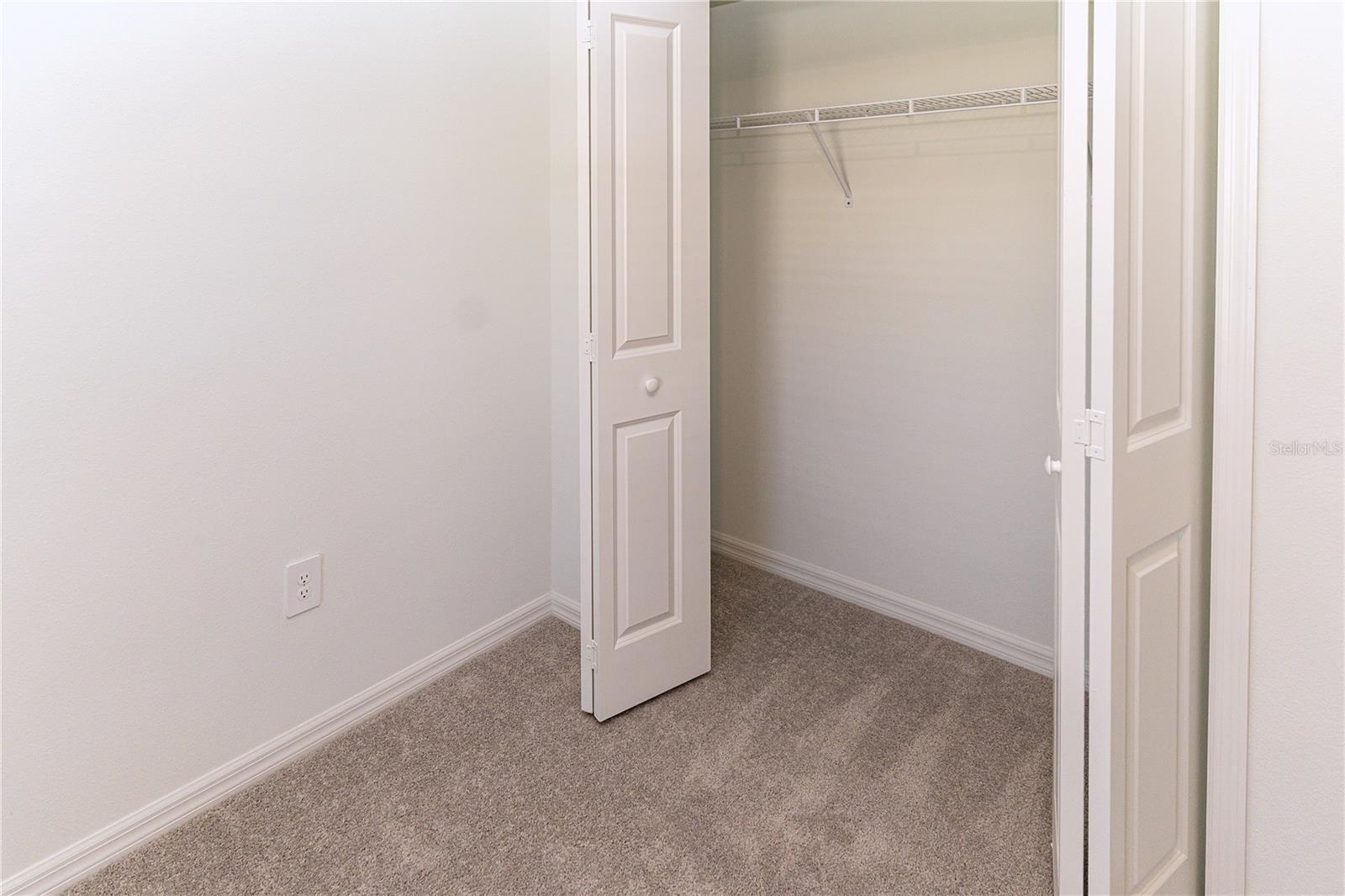 11824 Blue Diamond Trl Property Photo 33