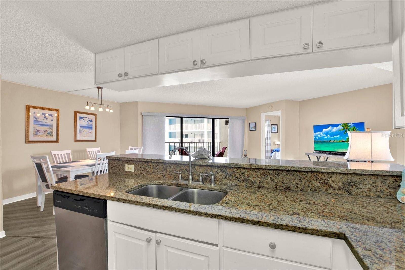 18450 Gulf Blvd #213 Property Photo 10