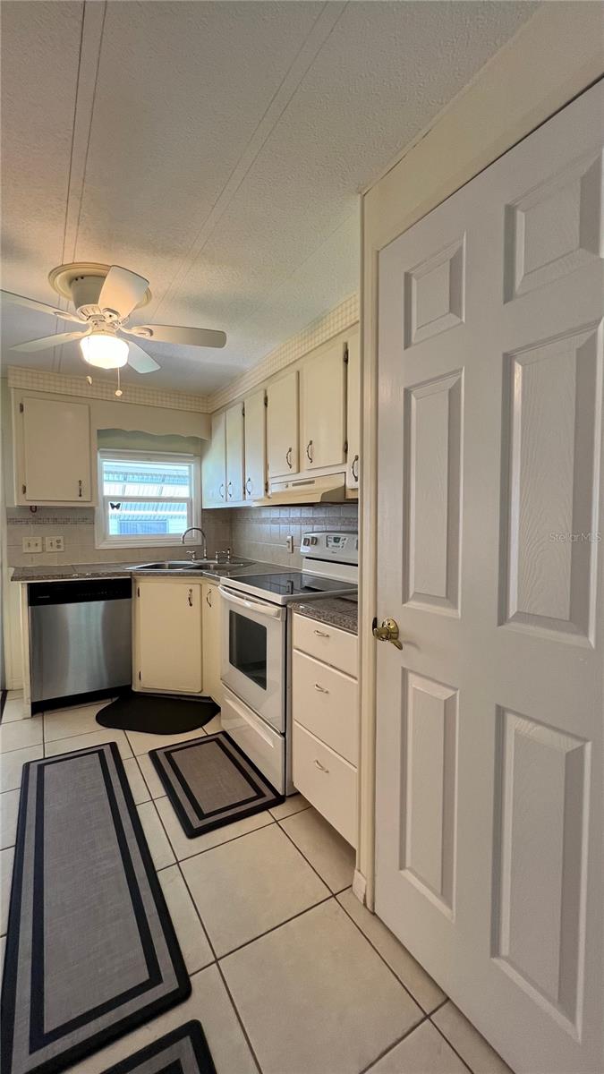 1100 Belcher Rd S #241 Property Photo 27