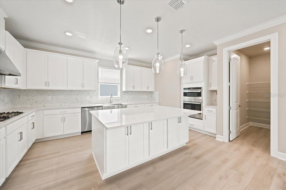 7727 Caspian Property Photo 12