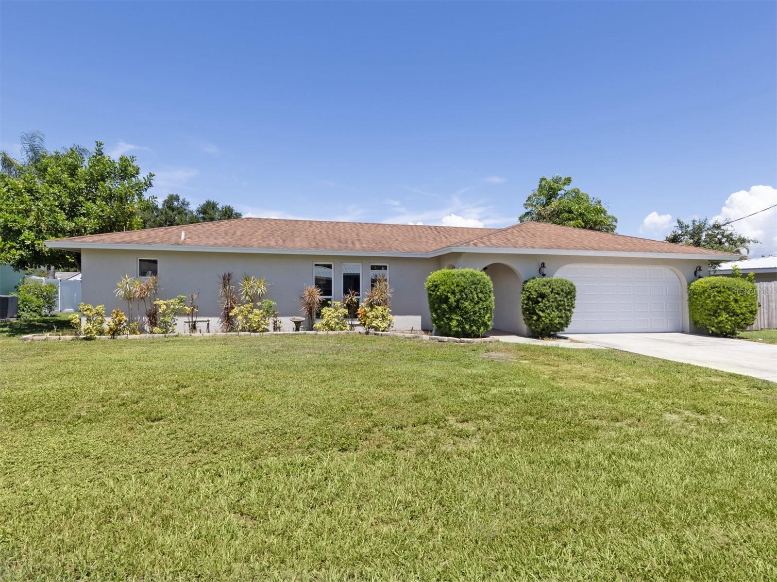 2161 Inner Cass Cir Property Photo