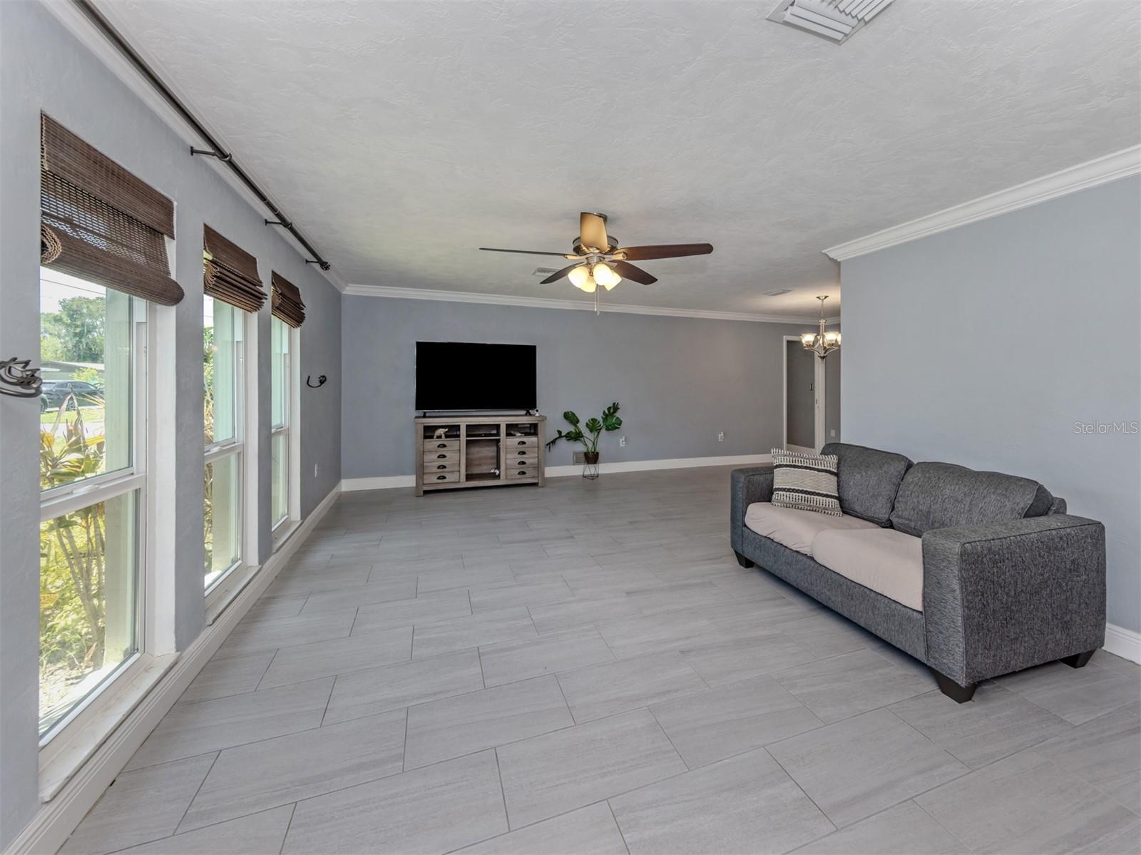 2161 Inner Cass Cir Property Photo 15