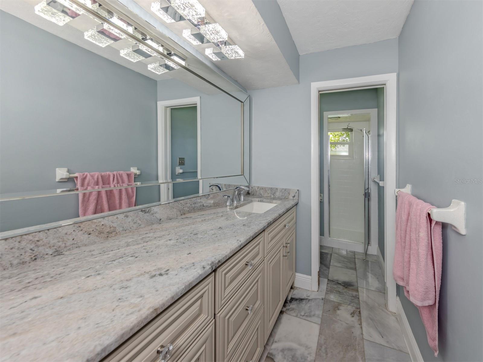 2161 Inner Cass Cir Property Photo 25