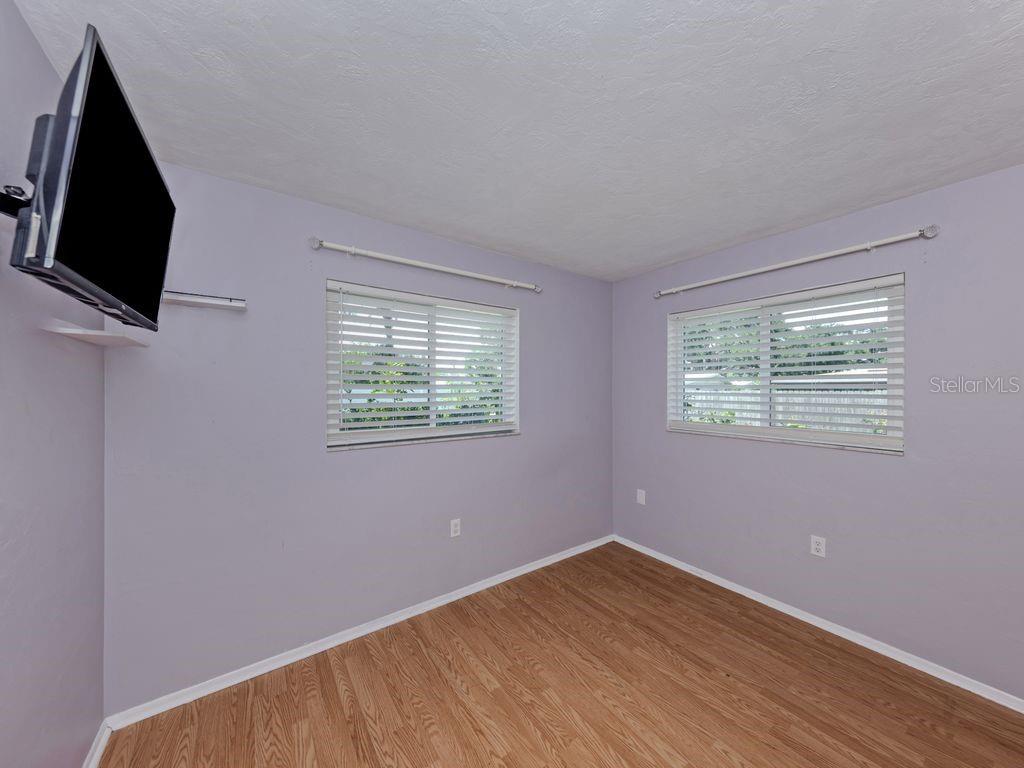2161 Inner Cass Cir Property Photo 26