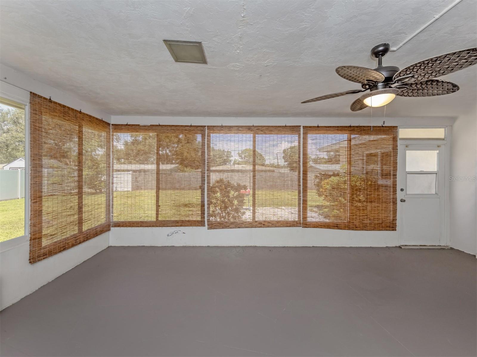 2161 Inner Cass Cir Property Photo 31