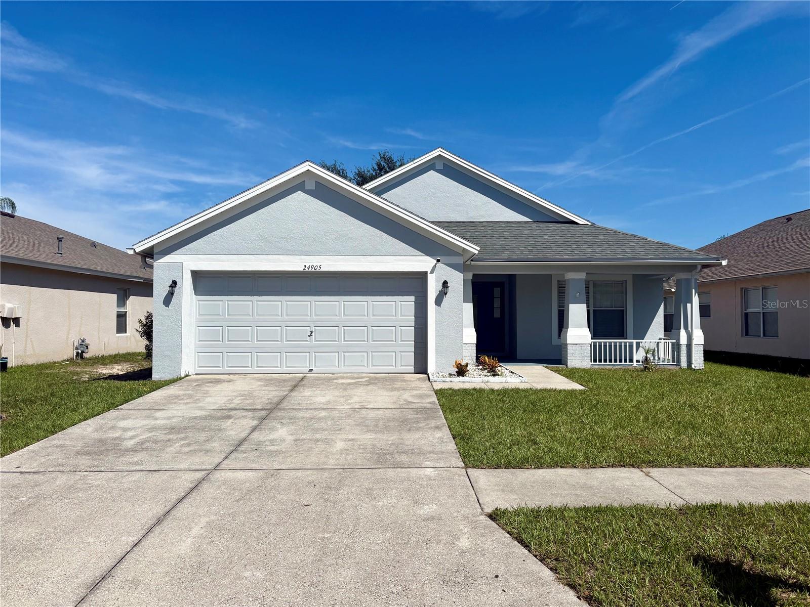 24905 Siena Dr Property Photo 1
