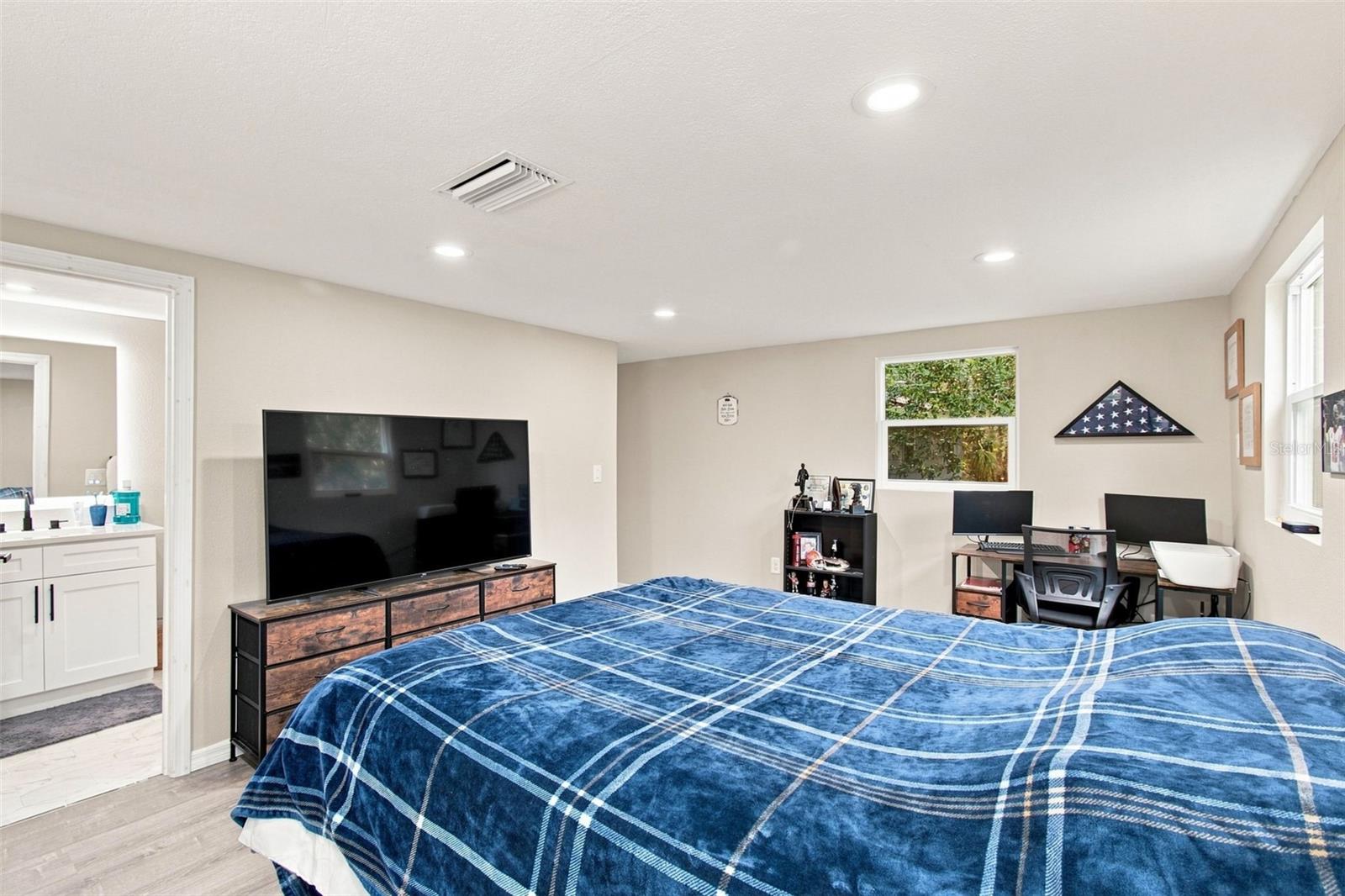 4506 Squirrell Run Way Property Photo 11