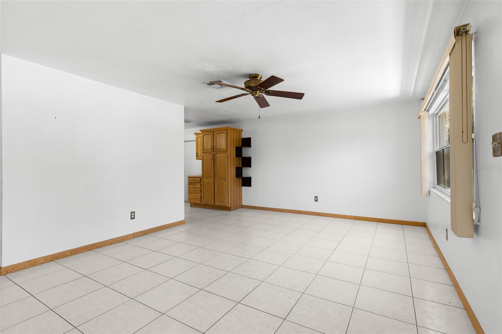 106 S Fernwood Ave Property Photo 9