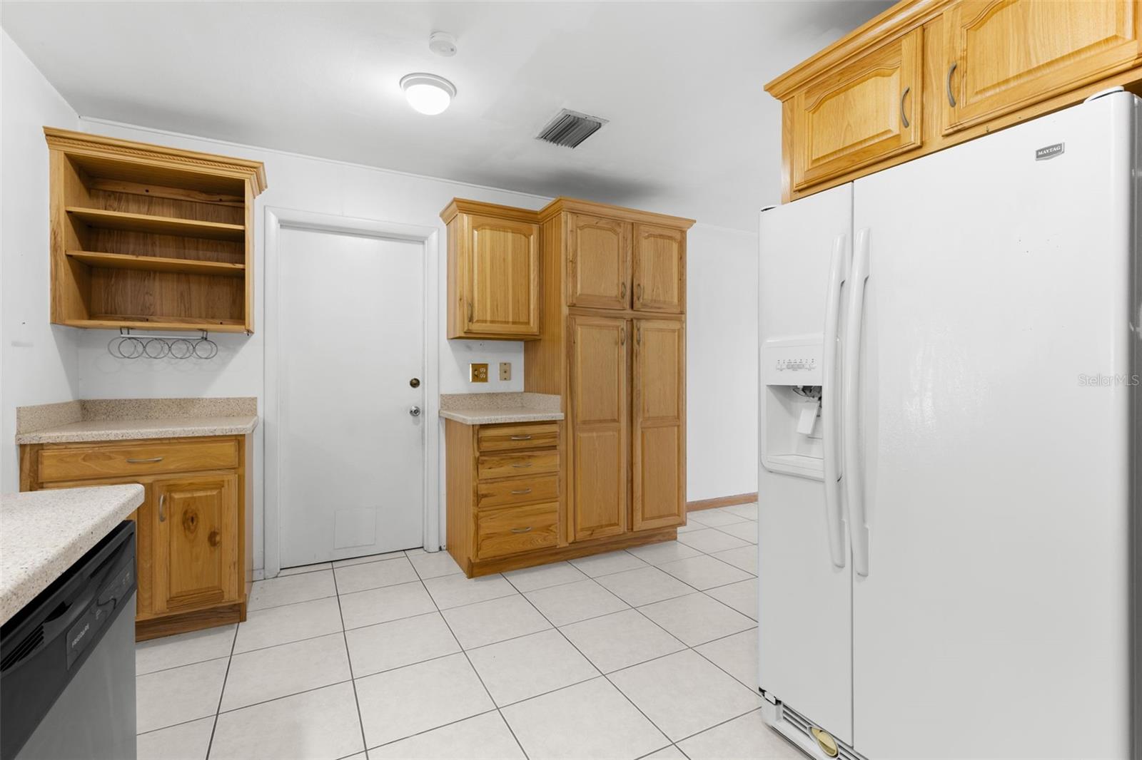 106 S Fernwood Ave Property Photo 19