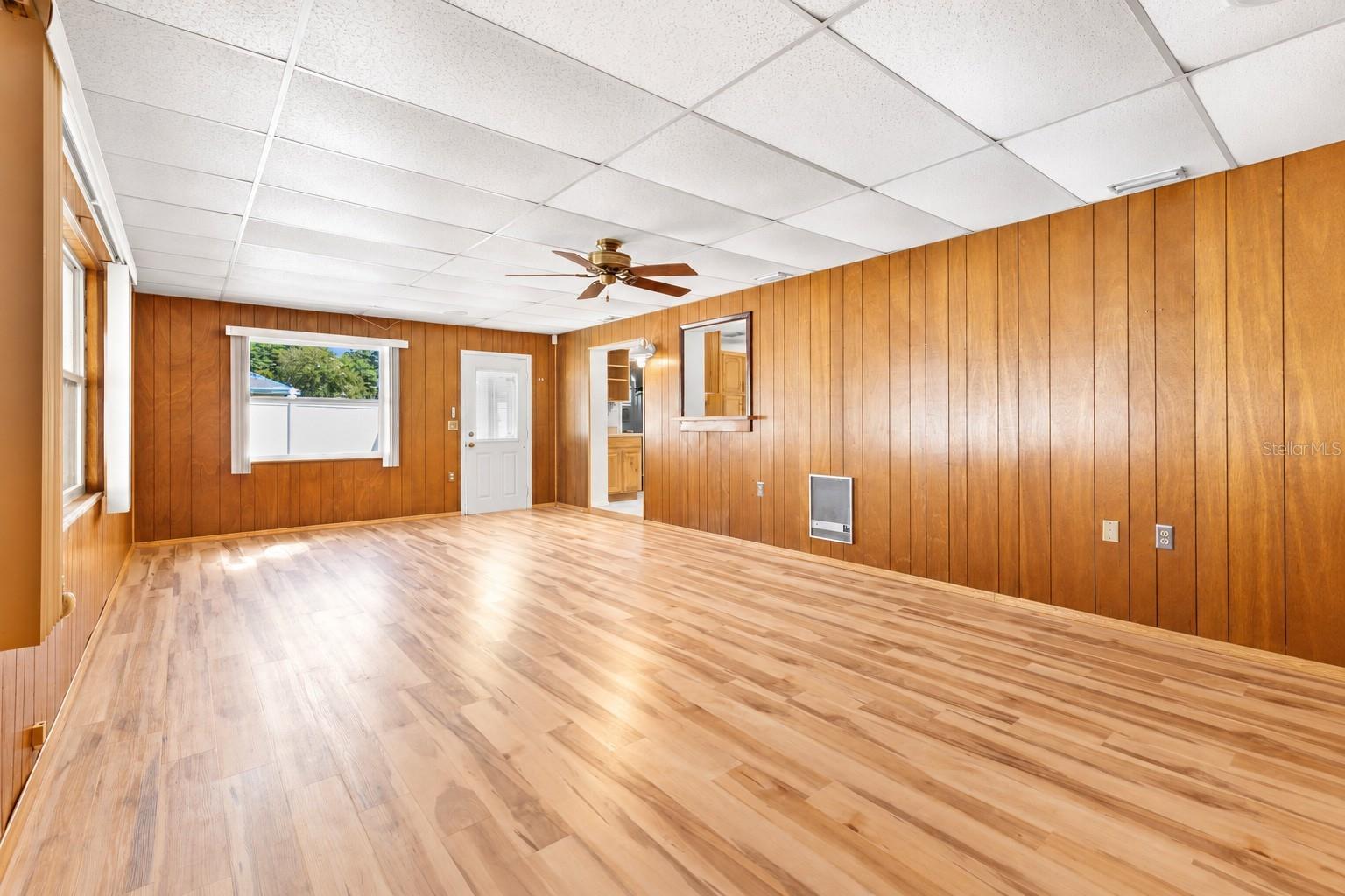 106 S Fernwood Ave Property Photo 26
