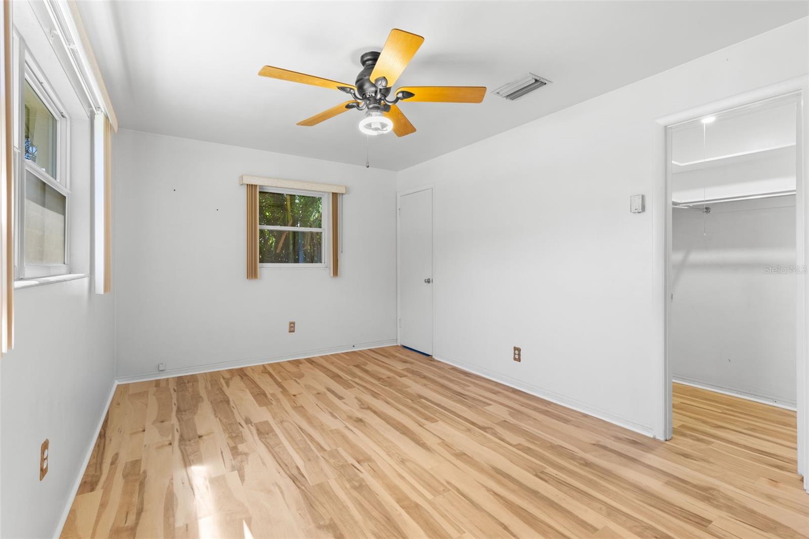 106 S Fernwood Ave Property Photo 29