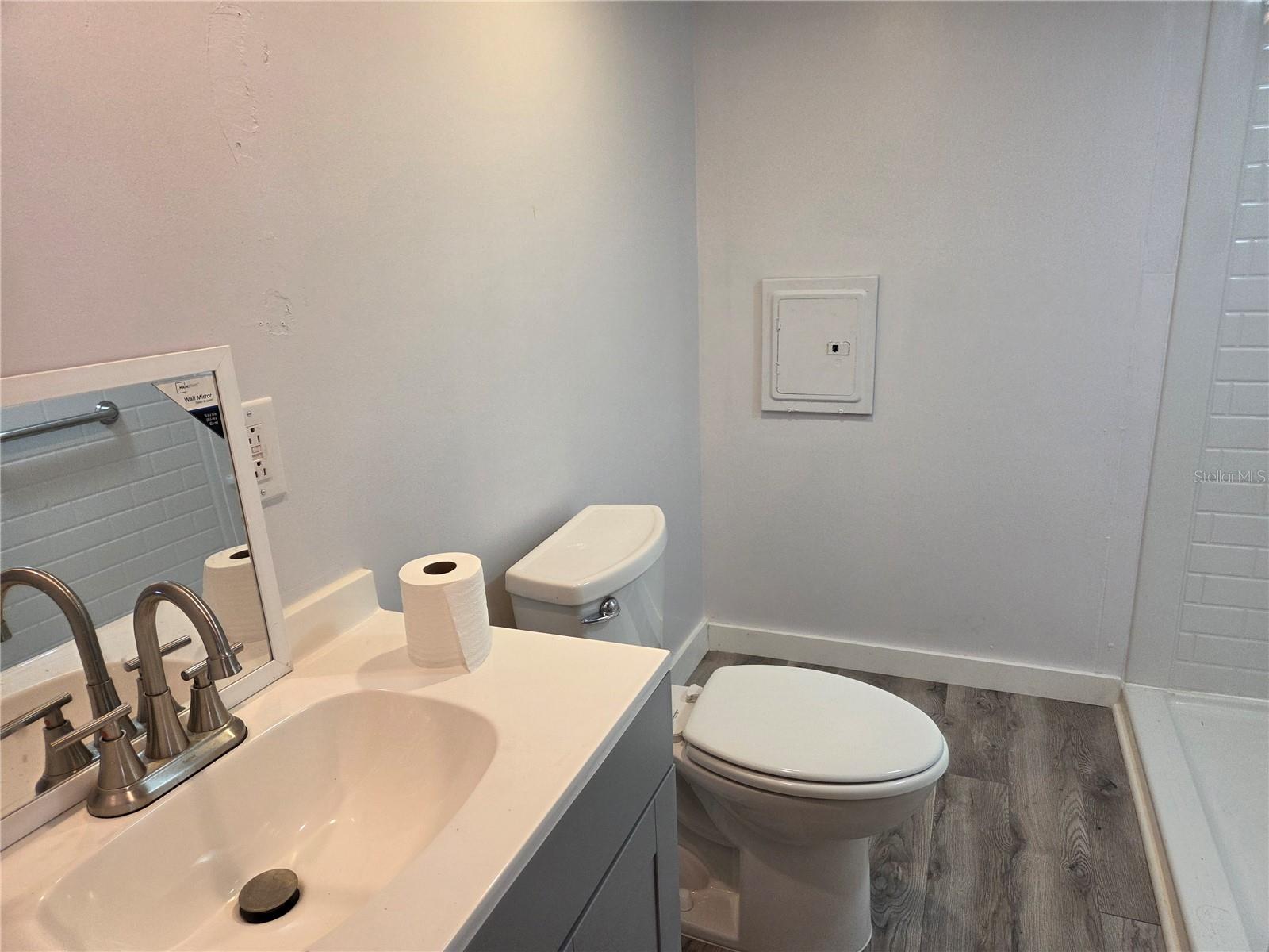 6240 Connecticut St Property Photo 5