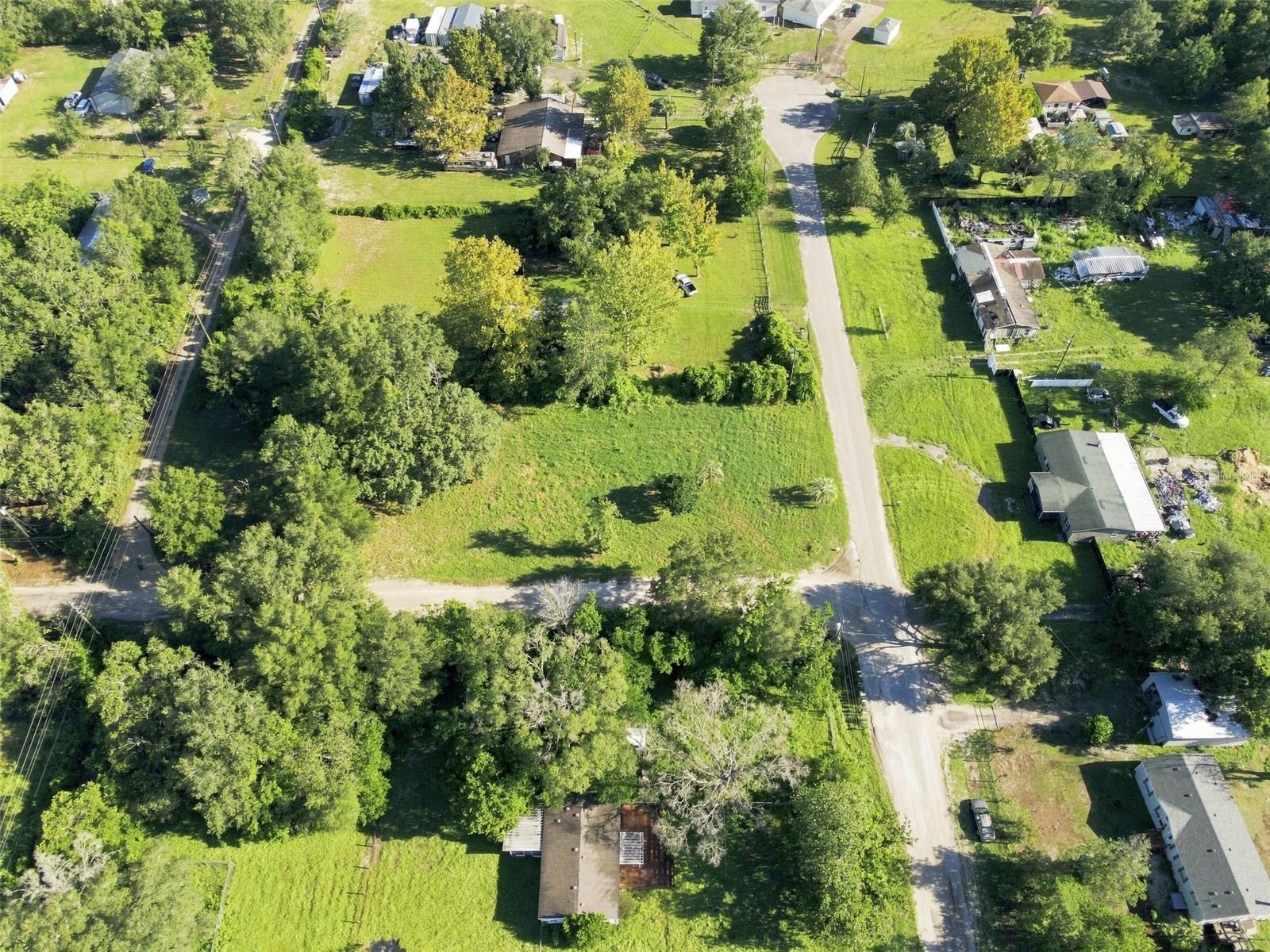 18019 Good Hope Ln Property Photo 5