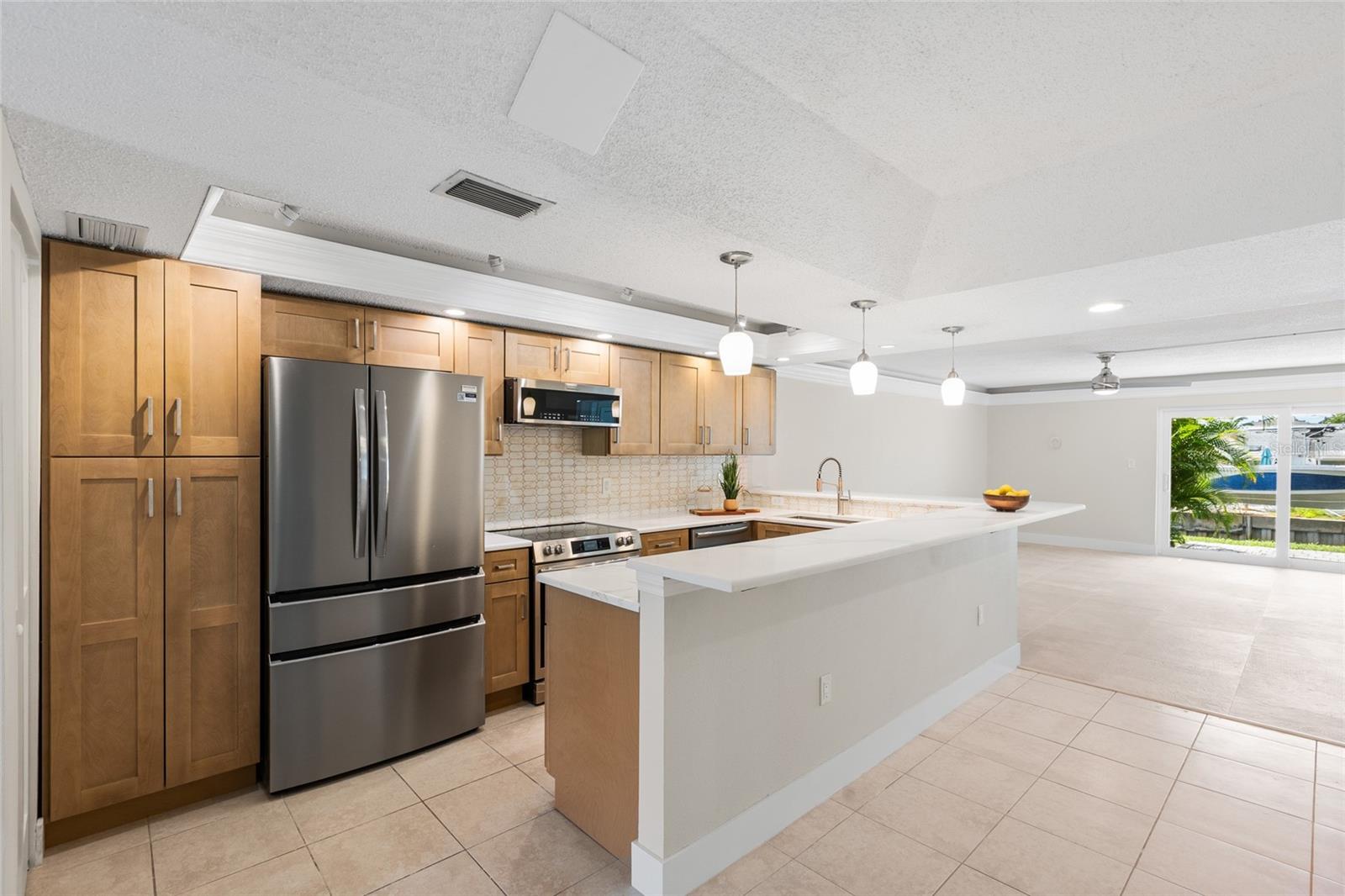 433 S Paula Dr #1 Property Photo 6