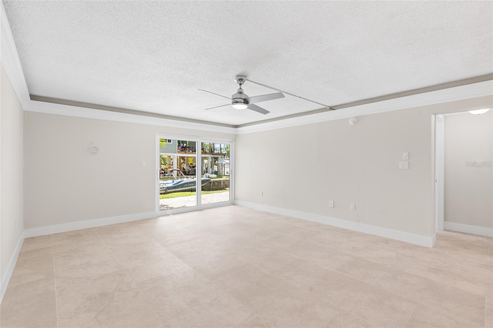 433 S Paula Dr #1 Property Photo 10