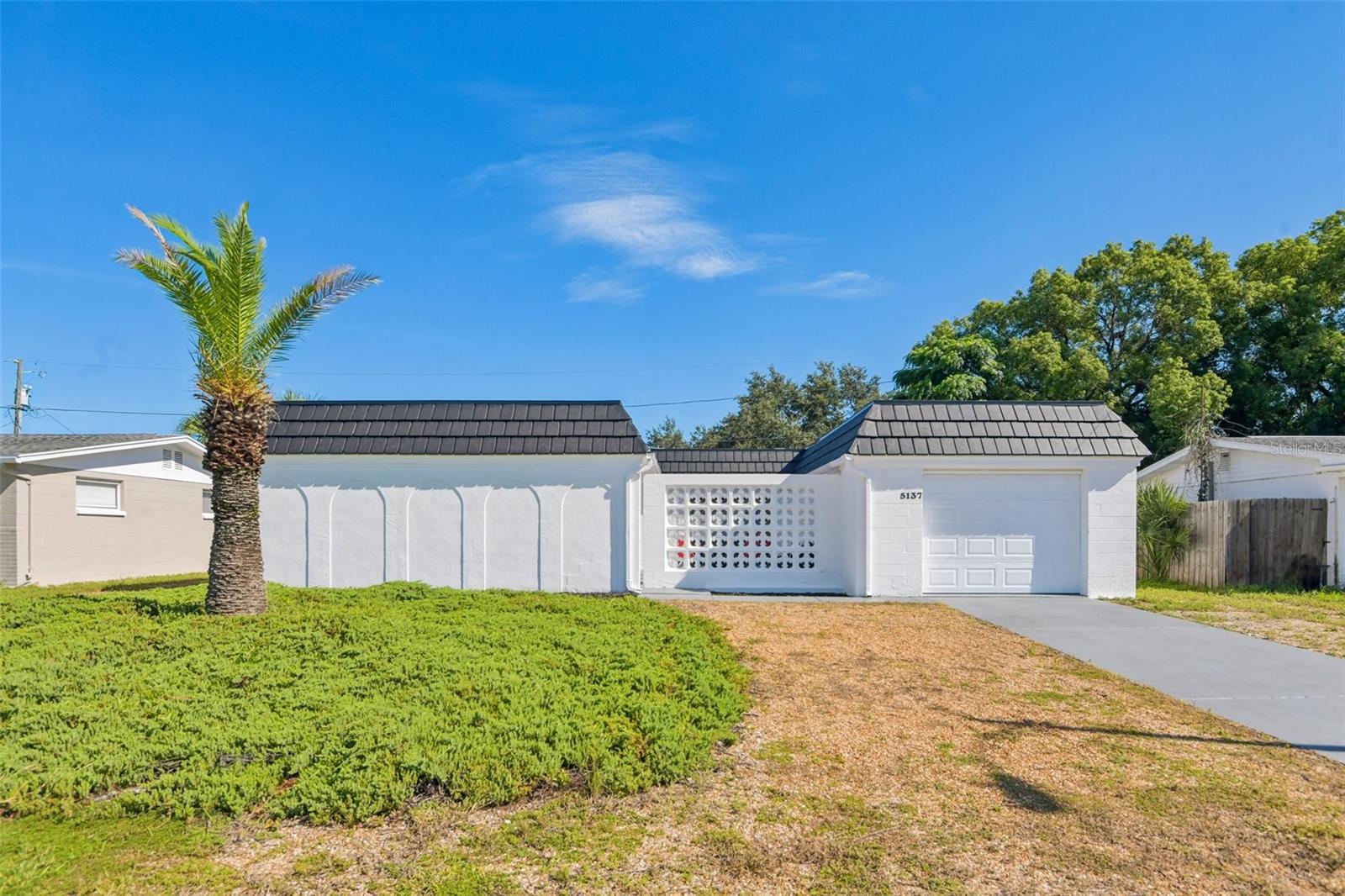 5137 Manor Dr Property Photo 1
