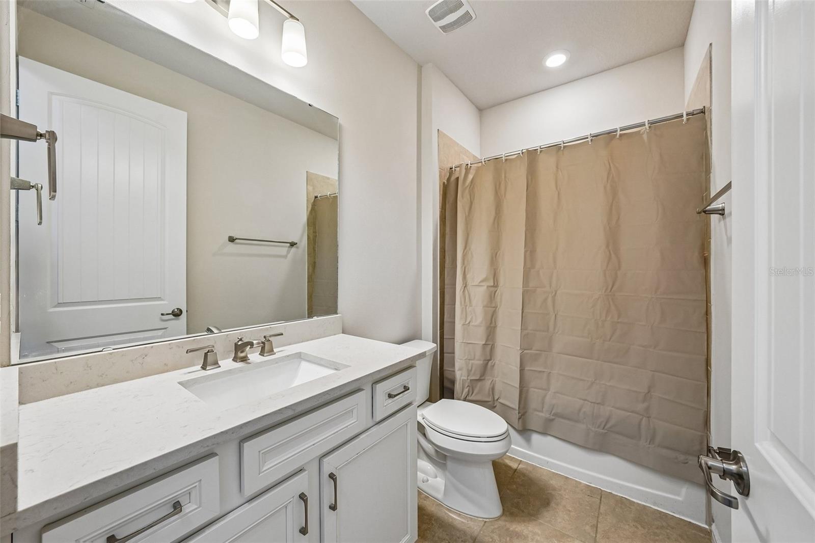 4613 Dover Bluff Ct Property Photo 14