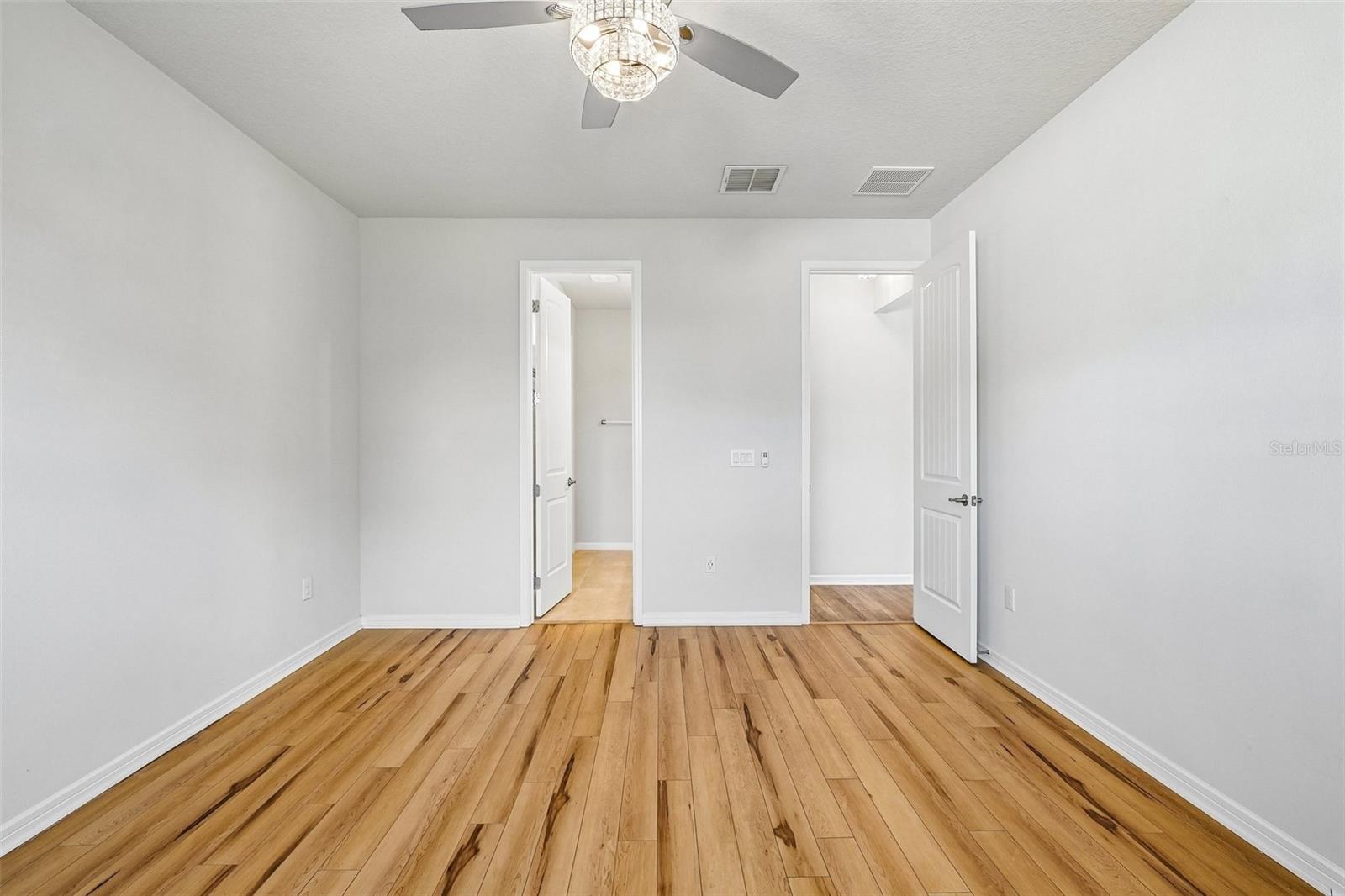 4613 Dover Bluff Ct Property Photo 18
