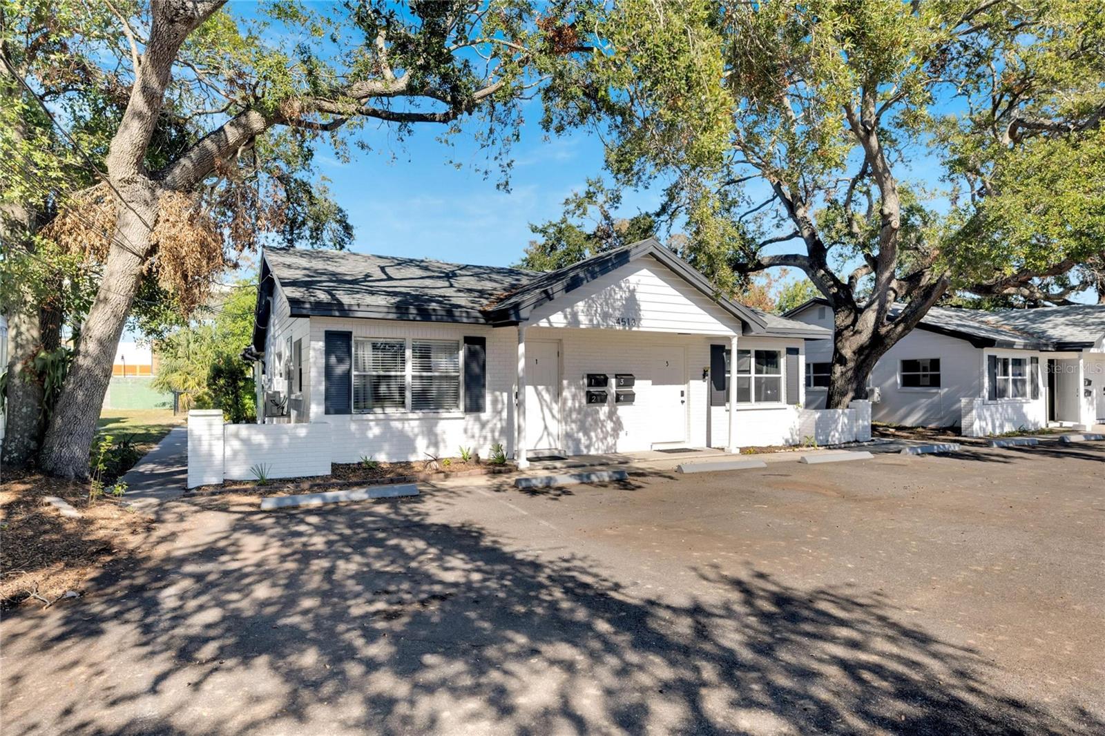 4513 W Mcelroy Ave Property Photo 1