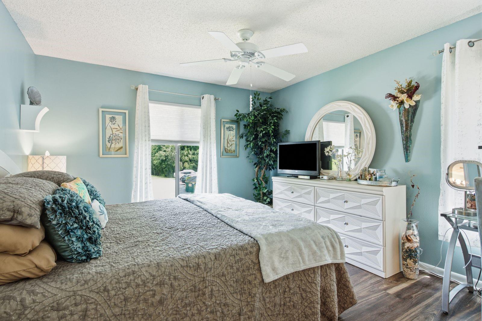1345 Pine Ridge Cir E #a2 Property Photo 14