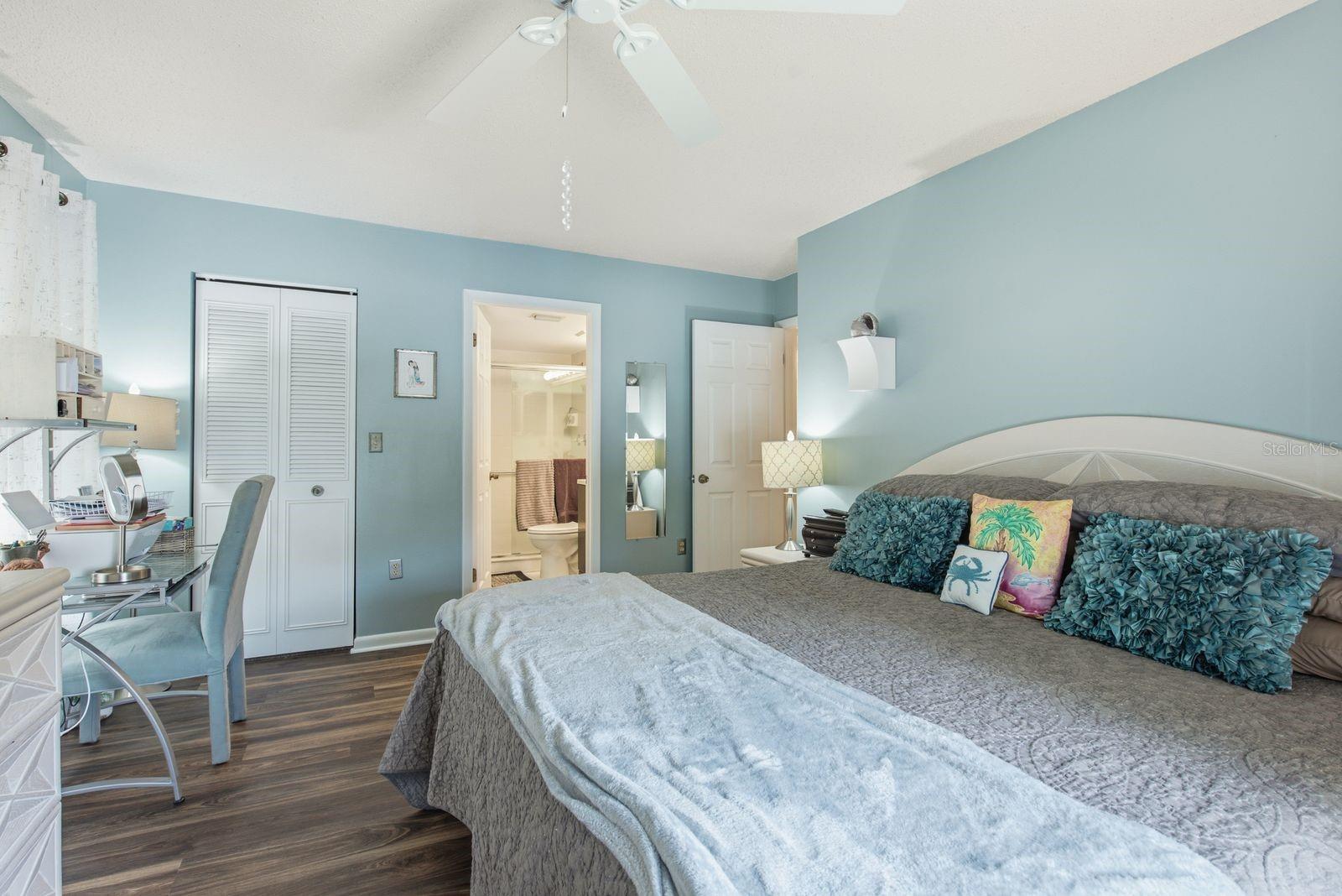1345 Pine Ridge Cir E #a2 Property Photo 16