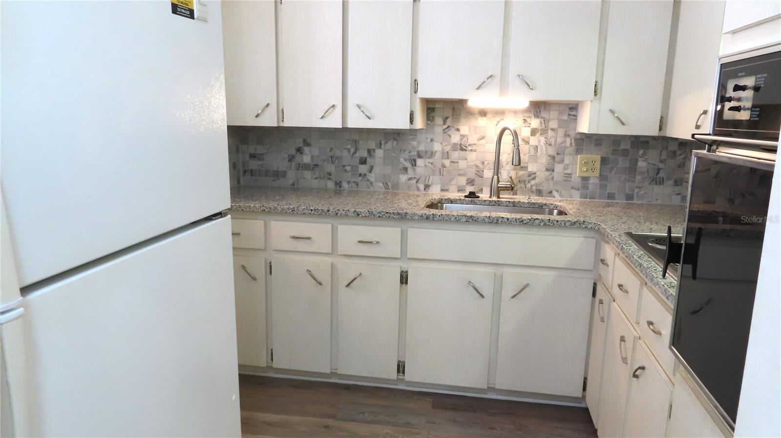 2100 World Parkway Blvd #38 Property Photo 13