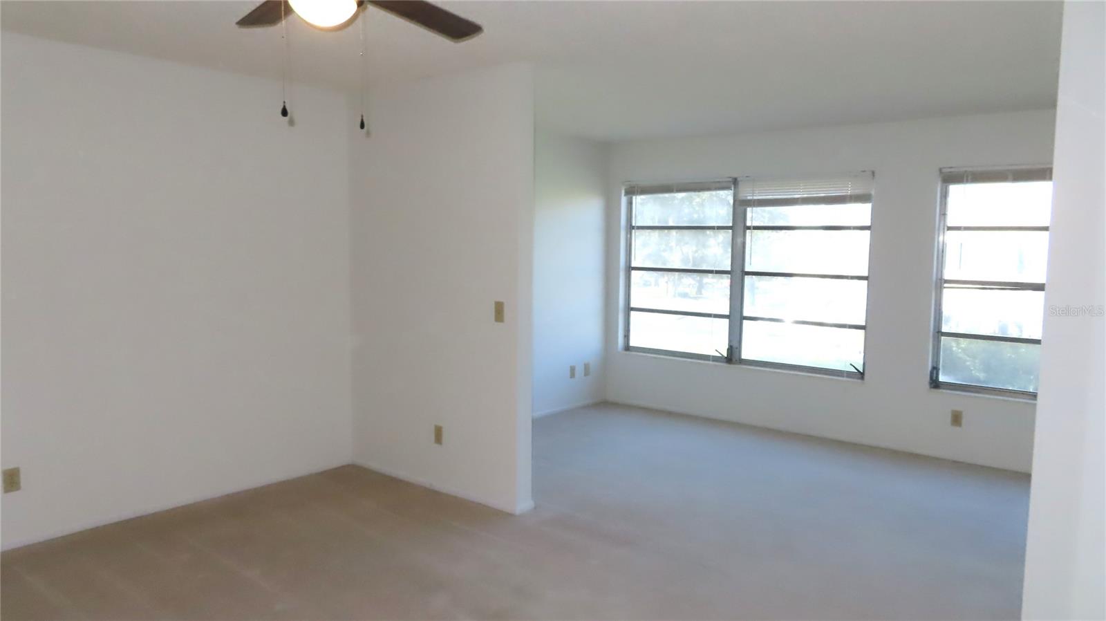 2100 World Parkway Blvd #38 Property Photo 19